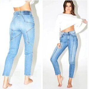 NWT Revice Venus Crop in LightYear wash Star jeans
